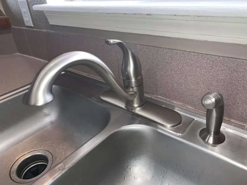 Why choose Ideal Plumbing Service for Kitchen Plumbing Services