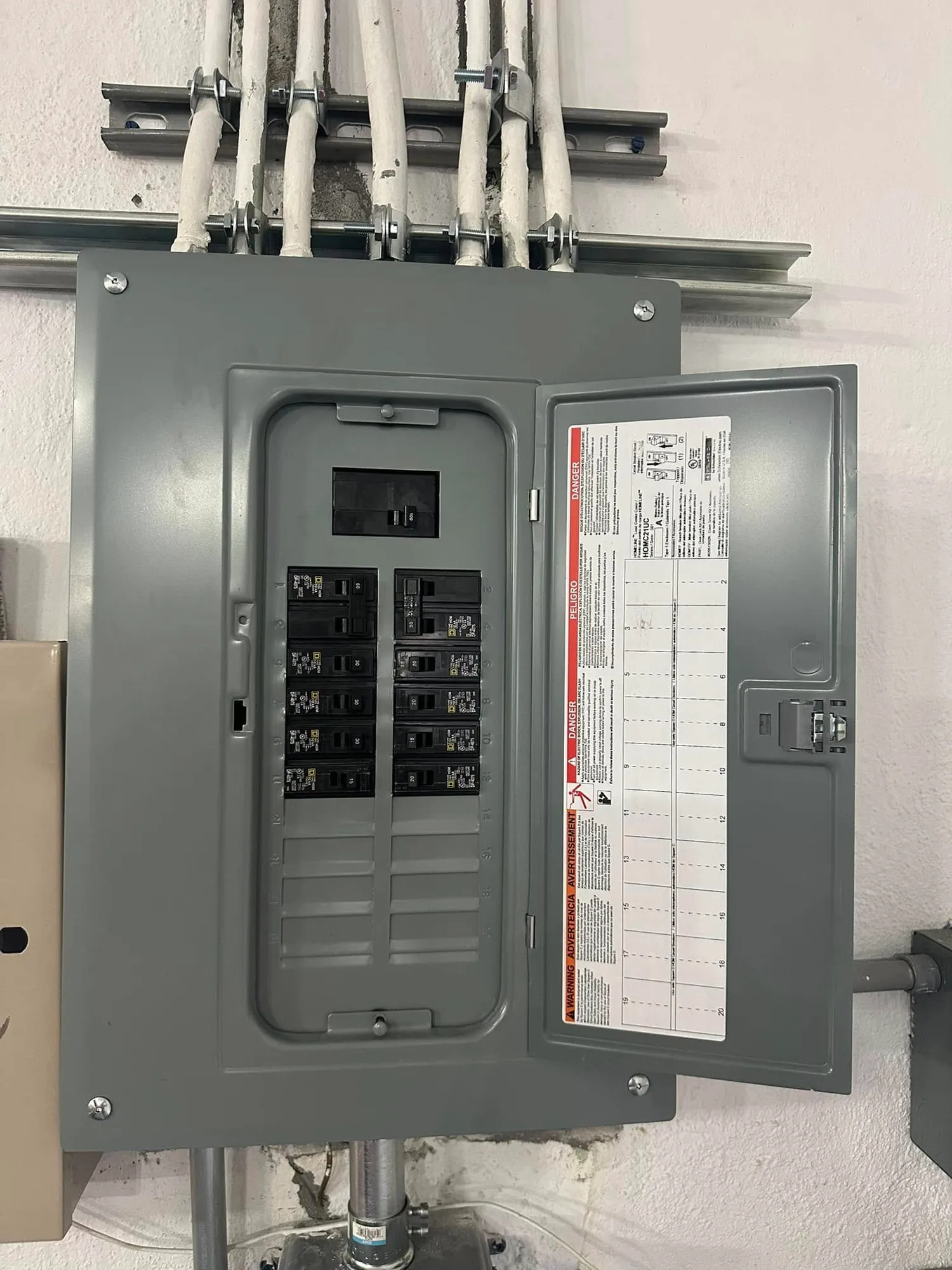 Circuit Breaker Replacement expertise by Hayes Electric