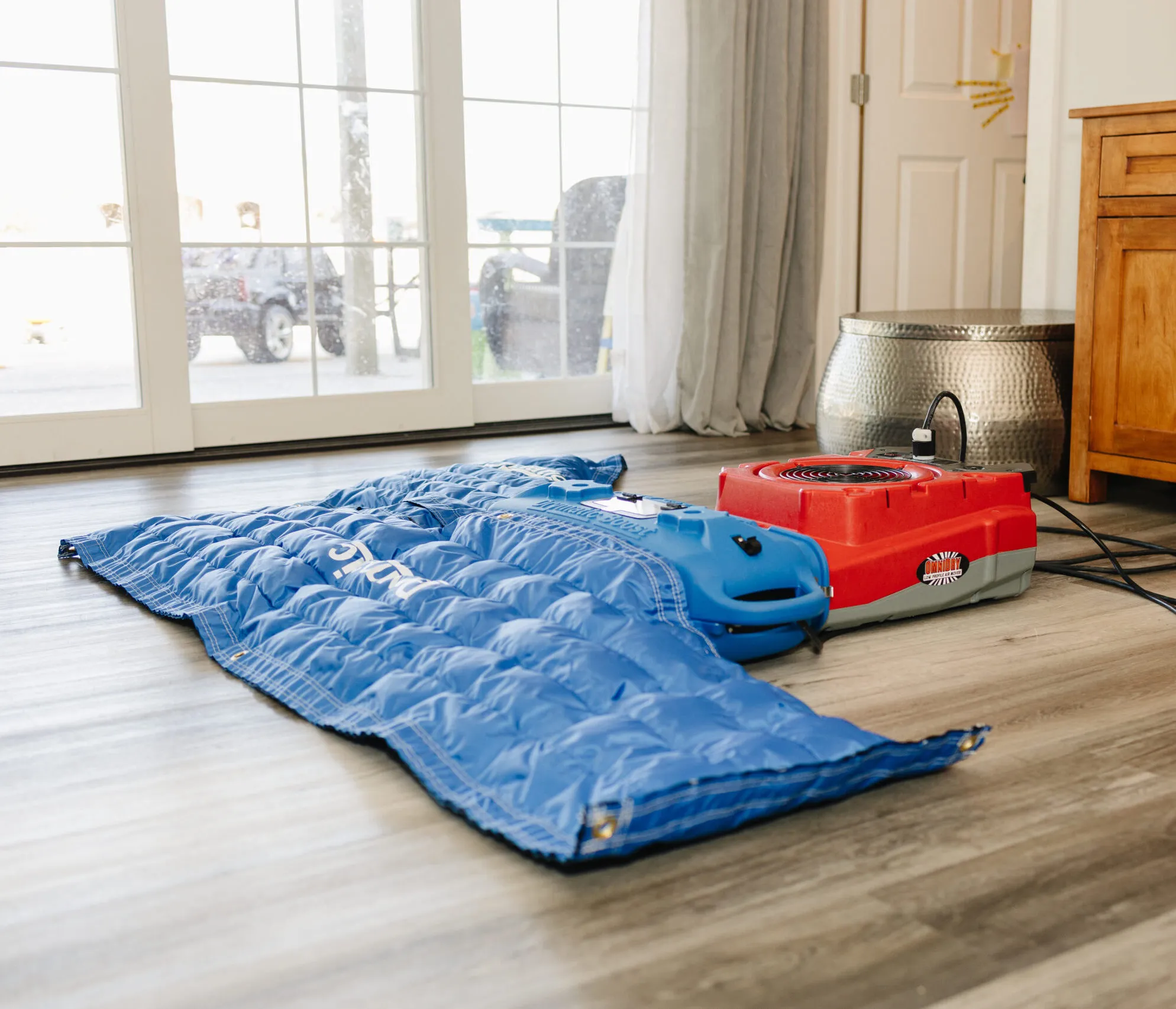 Why choose Fast Affordable Restoration for Drying Services for Sewage Damage