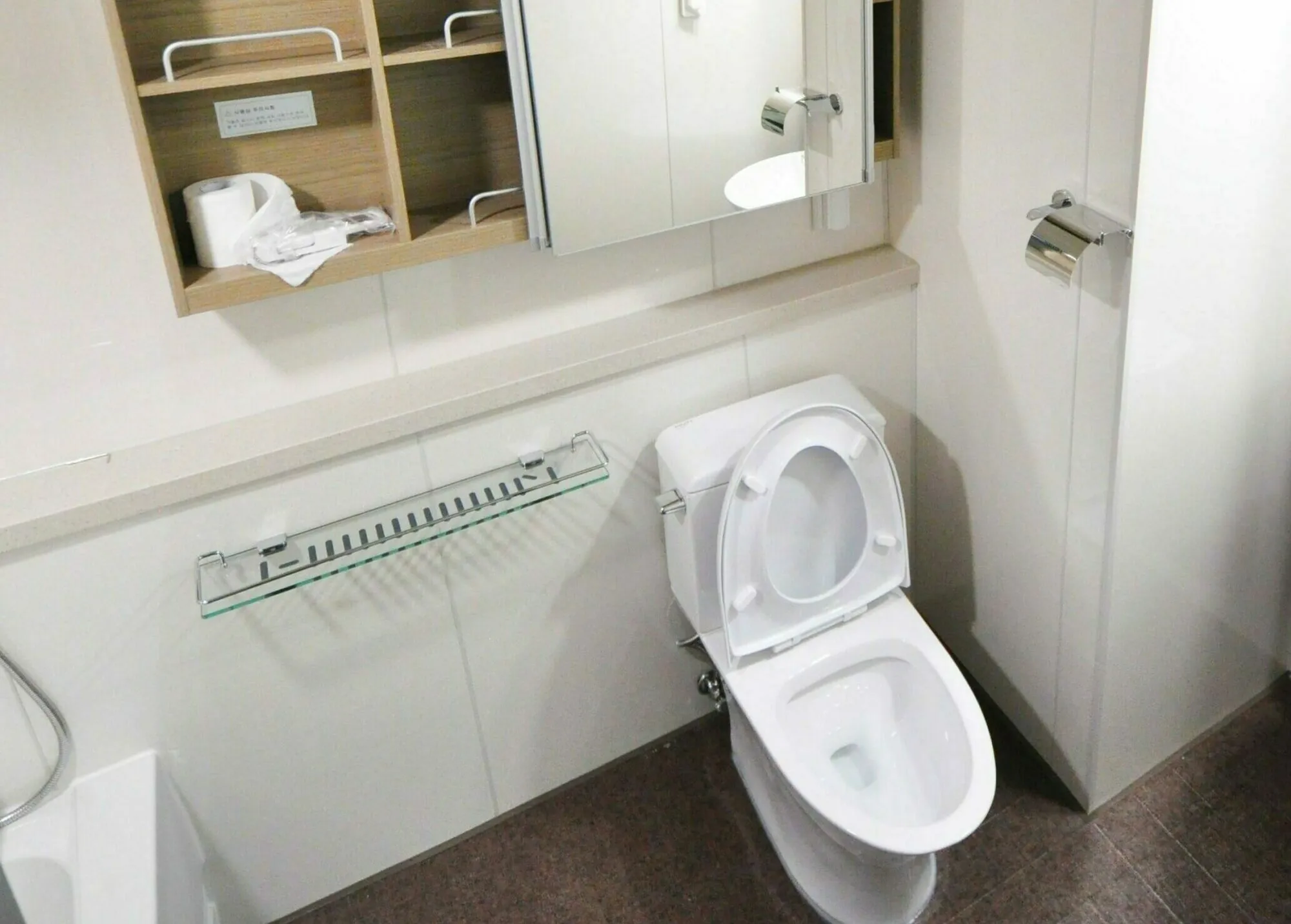 Why choose Fast Affordable Restoration for Sewage Backup Cleanup