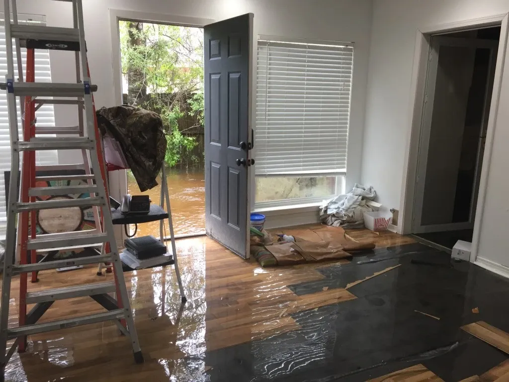 Why choose Ameri Pro Restoration for Water Damage Restoration
