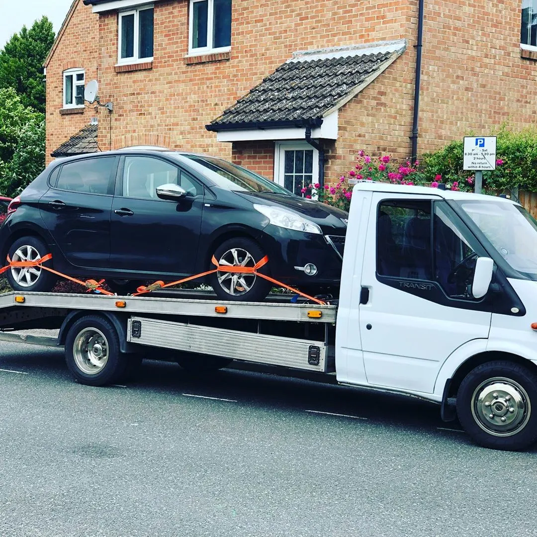 Why choose LV Tow Pros for Auto Wrecker Service